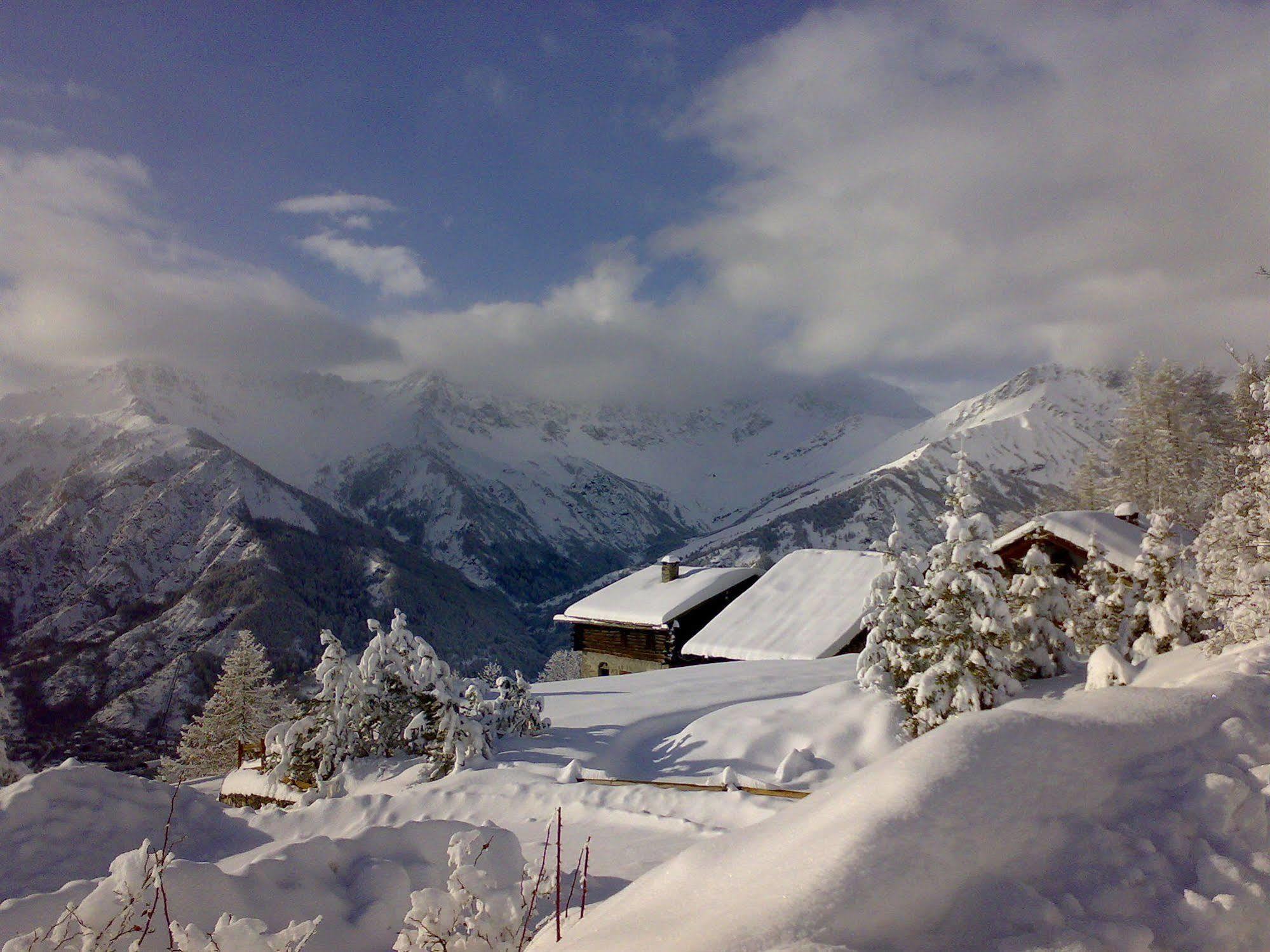 Residence Cianfuran Bardonecchia Buitenkant foto